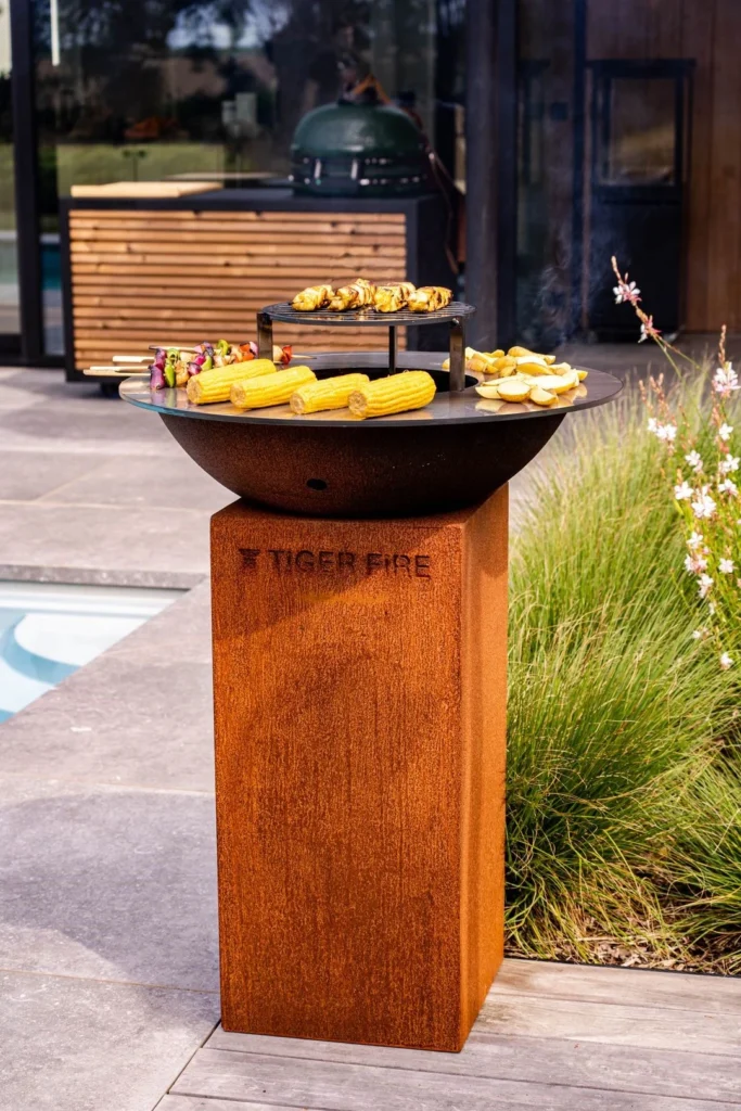Enjoy perfectly grilled food every time with our bespoke plancha grills, meticulously handmade for the discerning chef. TIGER FIRE | BBQ KOPEN | Kupić BBQ